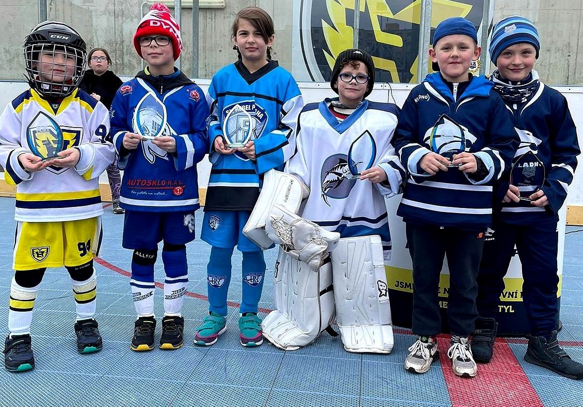 Hostivařský pohár minipřípravek pro sebe získalo Kladno! Domácí tým pátý! Hostivařský pohár minipřípravek pro sebe získalo Kladno! Domácí tým pátý!