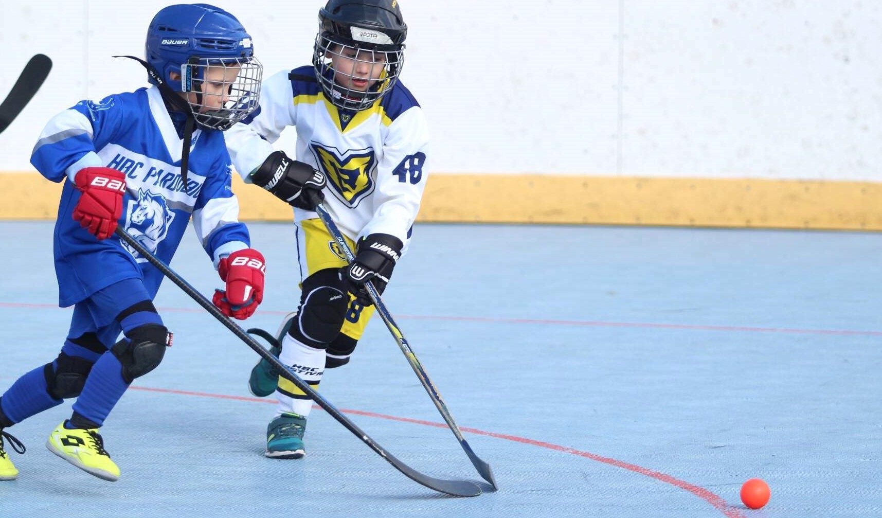 Mikroppravka si uila slunen sportovn odpoledne v Hostivai!